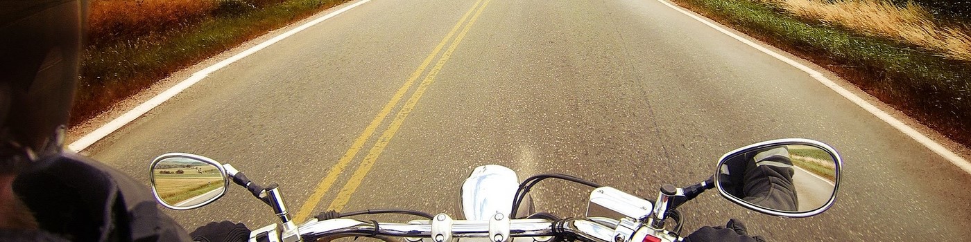 yamaha-2793411_1920.jpg